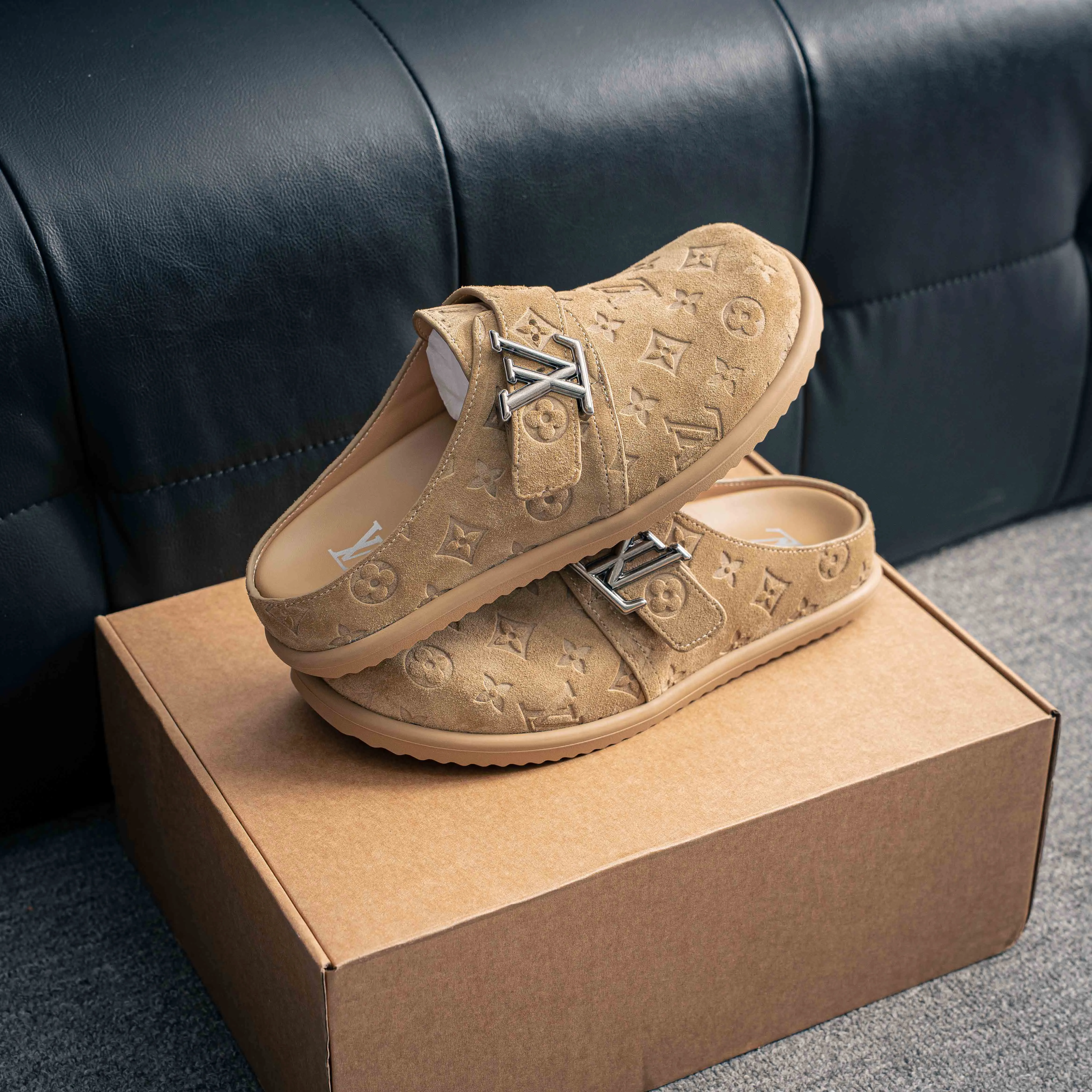 # LV 25ss New Arrival ， Lightweight ， ， ， 。 ！ ■ ： Cowhide Leather